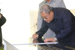 Gubernur Ahmad Heryawan Resmikan Empat Kantor Cabang Pelayanan Dispenda