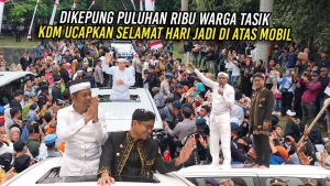 DIKEPUNG PULUHAN RIBU WARGA TASIK – KDM UCAPKAN SELAMAT HARI JADI DI ATAS MOBIL